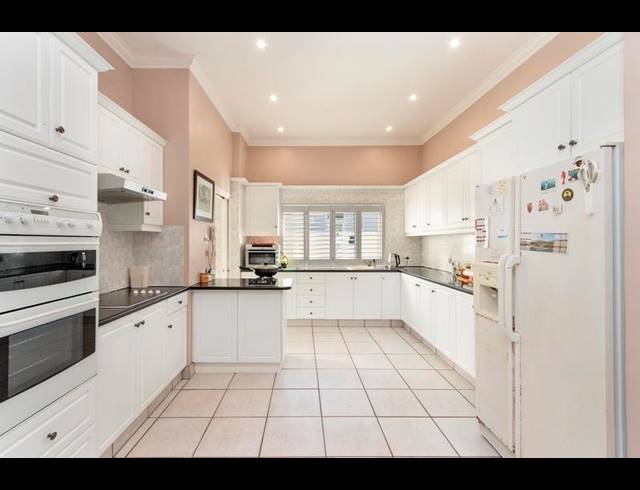 4 BEDROOM HOUSE FOR SALE IN STEENBERG GOLF ESTATE